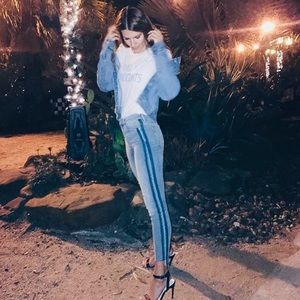 MOTHER Stunner Zip Ankle Step Fray Jeans